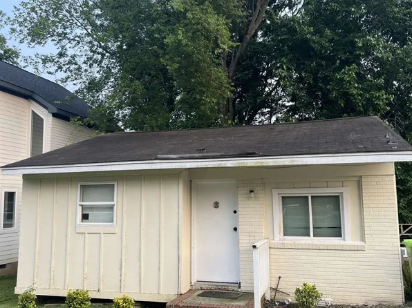 1124 Upchurch St, Raleigh, NC 27610
