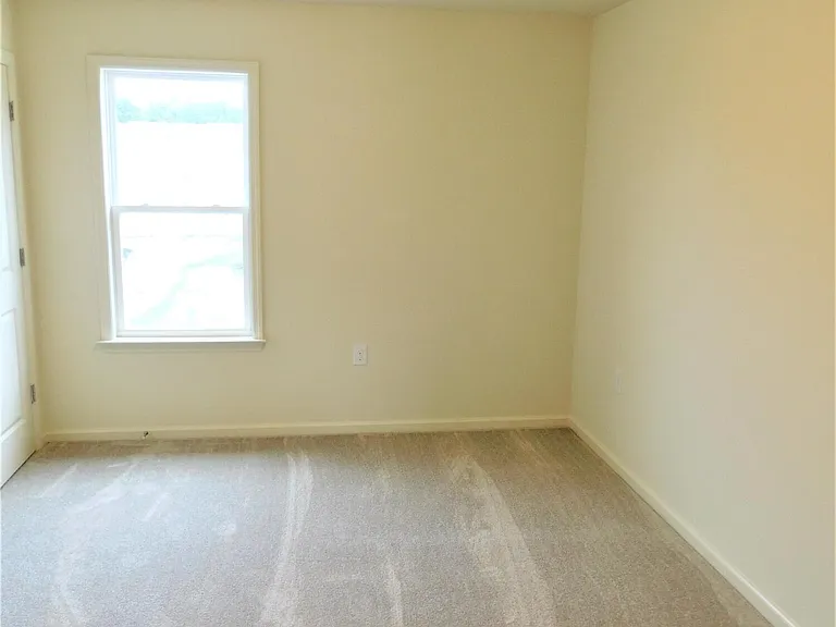 446 Sullivan Loop Rd — Photo 15