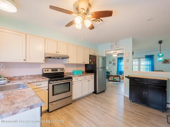 1048B Fife Court, Lakewood, NJ 08701