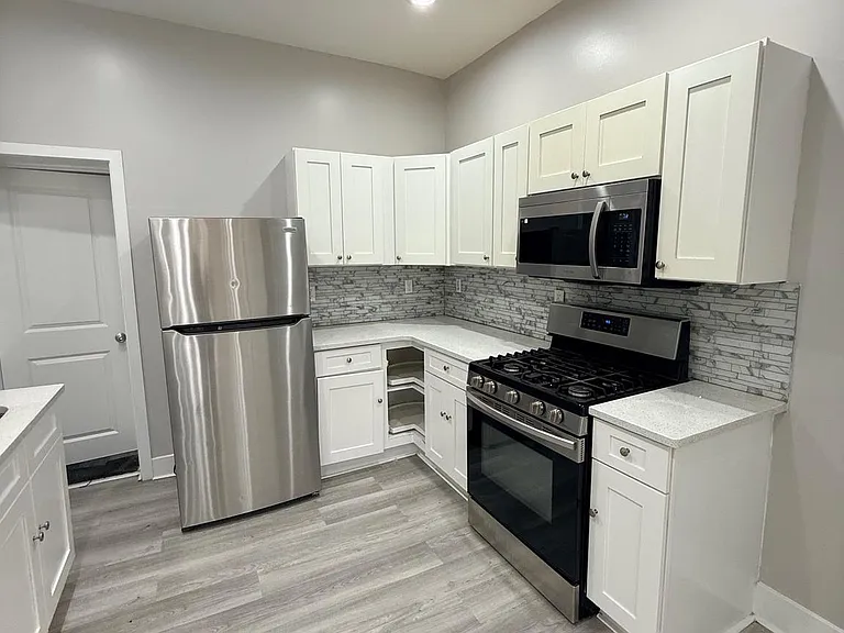 3415 G St — Photo 9