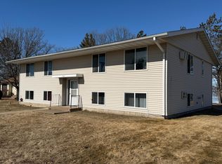 510 Main St N, Isle, MN 56342
