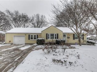 6100 W 57th St, Mission, KS 66202