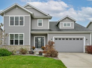 6087 Pine Ridge Way, Mc Farland, WI 53558