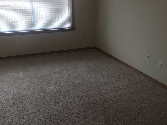 3rd image of 205 Thompson Ln Unit C