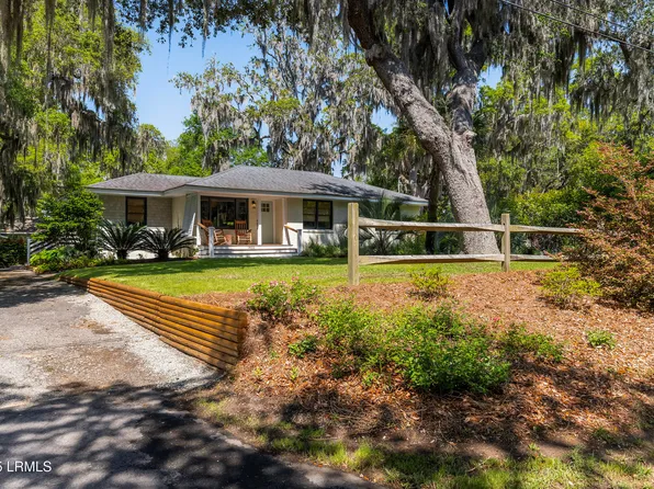 1402 Church St, Beaufort, SC 29902