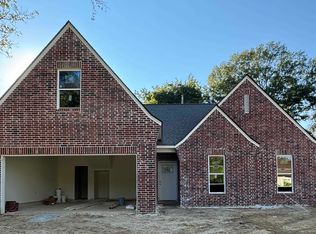 307 S Hiawatha St, Somerville, TN 38068