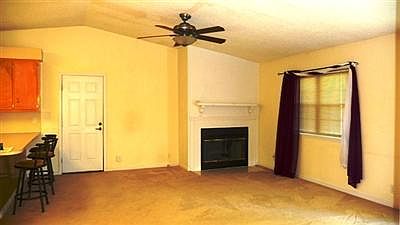 2nd image of 819 Fox Street