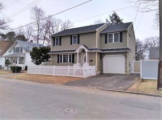103 Fern St, Springfield, MA 01108