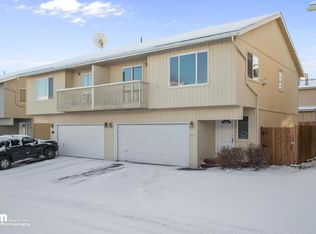 420 Ocean Point Dr, Anchorage, AK 99515