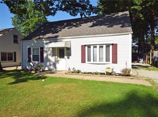 1962 Tudor St, Cuyahoga Falls, OH 44221