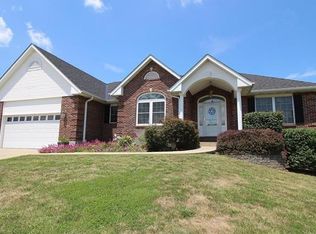 143 Bridgewater Chase Ln, Villa Ridge, MO 63089