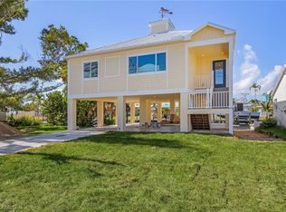 2291 Oleander St, Saint James City, FL 33956