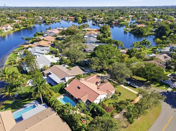 11703 Sunfish Way, Cooper City, FL 33026