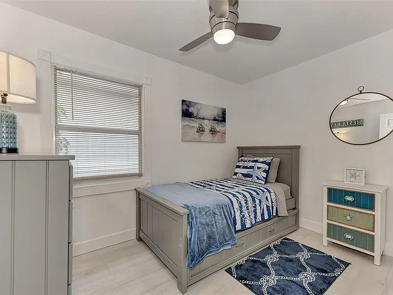 5516 Avenida Del Mare — Photo 36