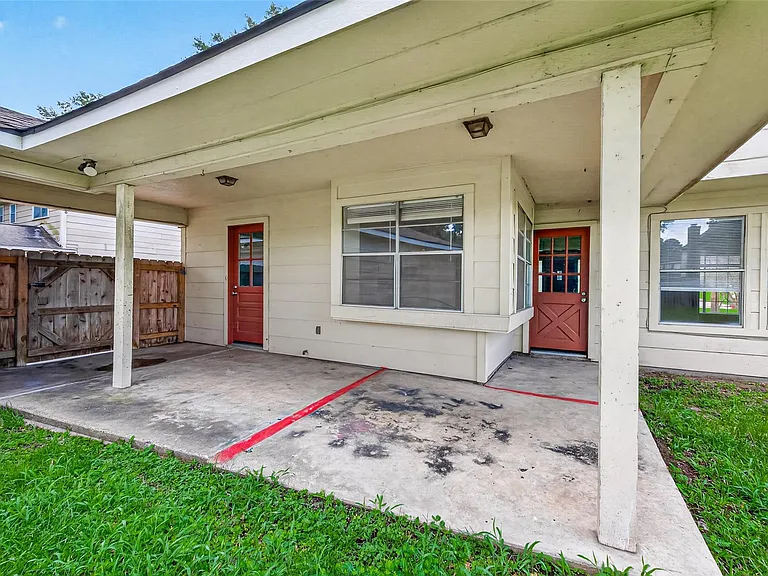 5703 Green Timbers Dr — Photo 43