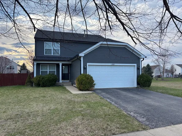 527 Driftwood Ln, Harvard, IL 60033