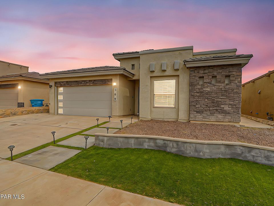 1st image of 300 Manzanita Dr