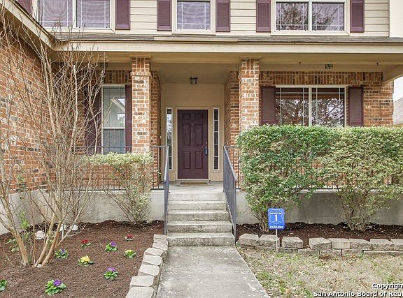 2nd image of 17102 Darien Wing