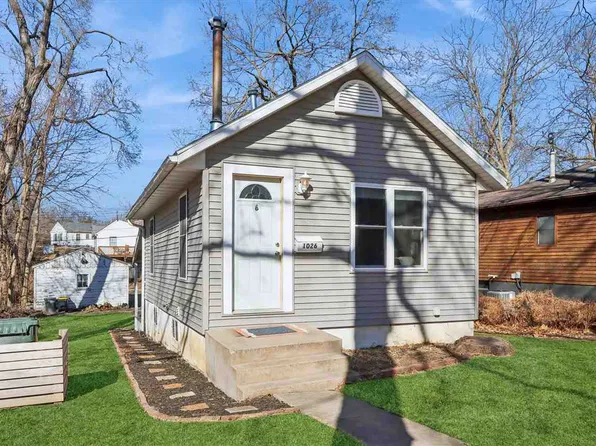 1026 Friendly Ave, Iowa City, IA 52240