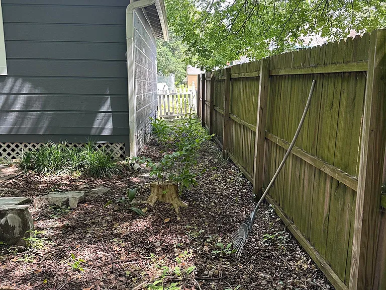 fully fenced for privacy