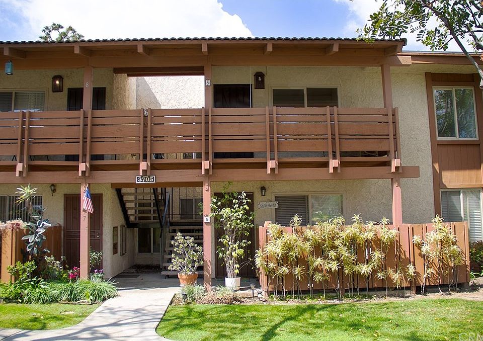 1st image of 3705 Country Club Dr Unit 6