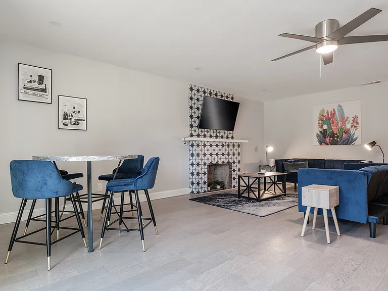 604 Potomac Ave #4 — Photo 5