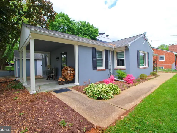 544 Poole Rd, Westminster, MD 21157