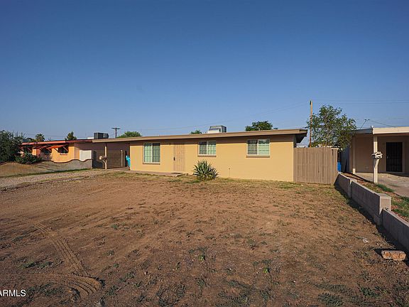 3rd image of 6129 N 32nd Dr