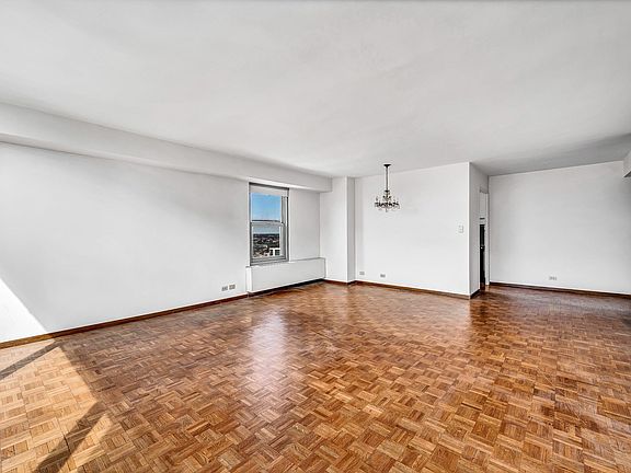 3rd image of 3600 N Lake Shore Dr APT 2625