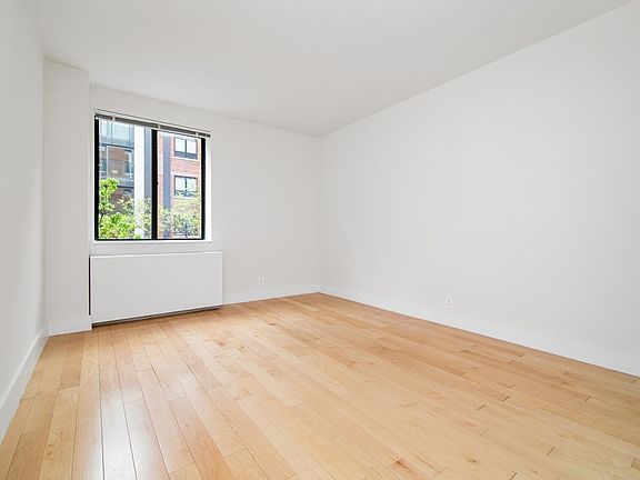 3rd image of 410 W 53rd St APT 520