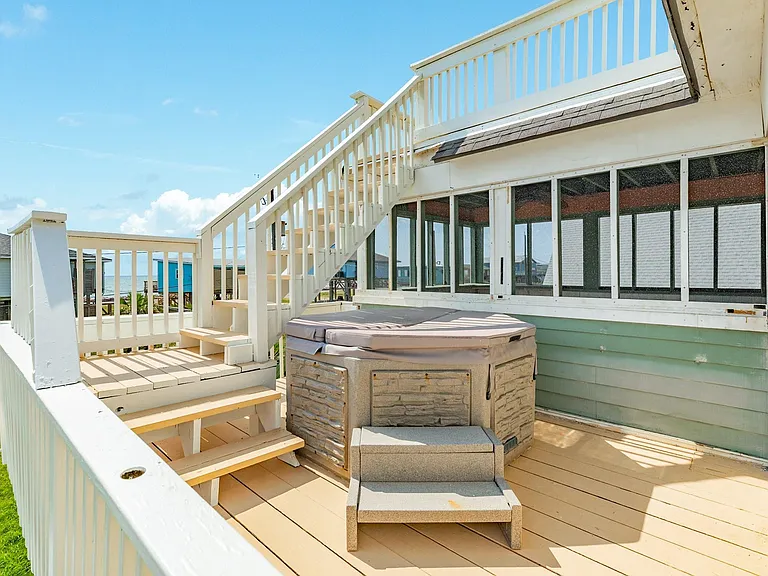 805 Seashell Dr — Photo 18