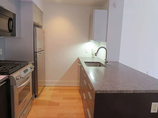 Rented by Levan Real Estate | media 21