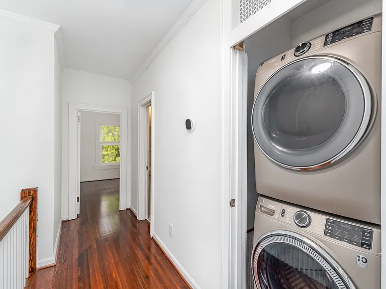 2110 Dartmouth Pl — Photo 22