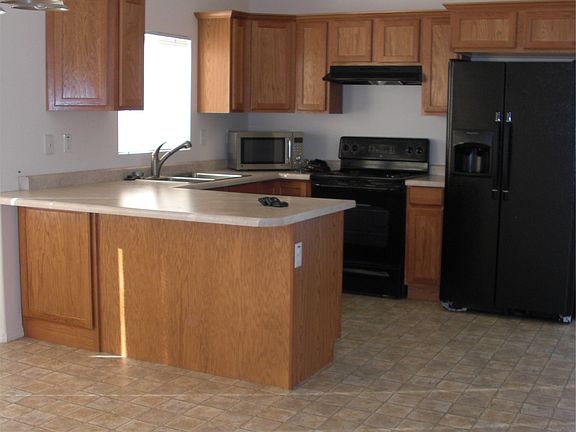2nd image of 2189 N 2270 W