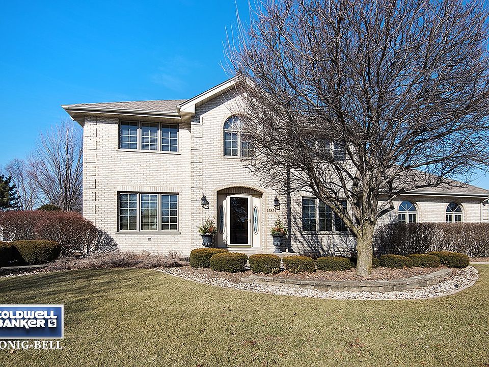 1st image of 13834 W Cantigny Ln