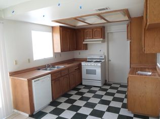 14425 Mojave Ln, Victorville, CA 92395