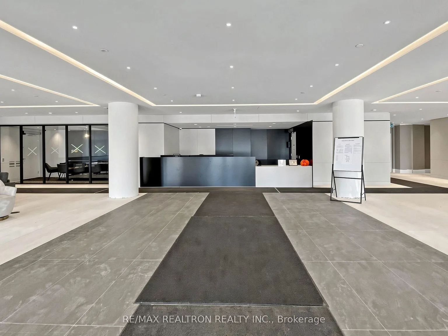 2 bed, $2,480 — Photo 4