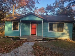 7252 Port Austin Rd, Caseville, MI 48725