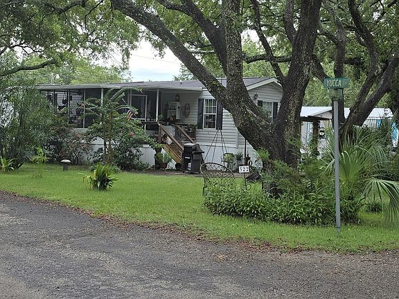 2nd image of 322 Yucca Circle