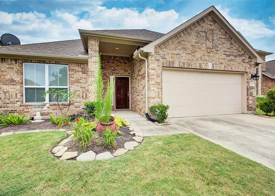 1st image of 24611 Forest Canopy Dr