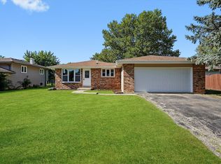 721 N Reef Rd, Lockport, IL 60441