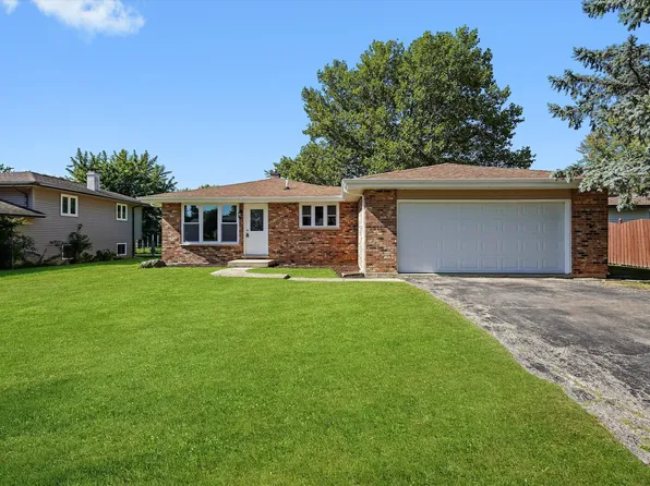 721 N Reef Rd, Lockport, IL 60441