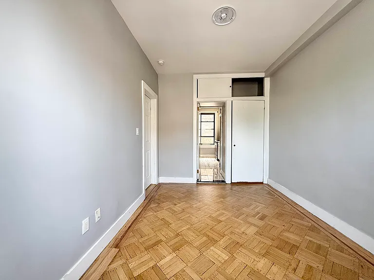 3008 Avenue K #2R — Photo 7