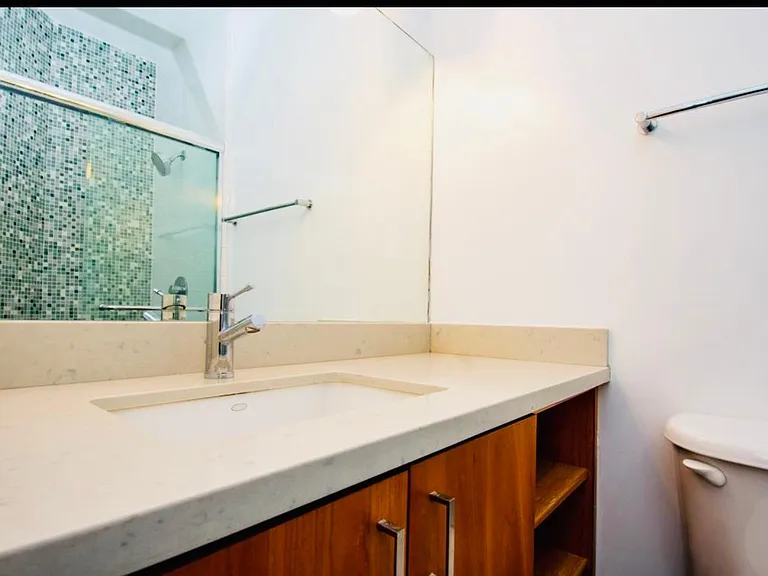 20 Boardman Pl #2 — Photo 12