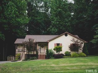 1025 Southern Oaks Dr, Raleigh, NC 27603