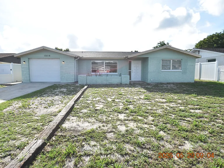 10816 Piccadilly Rd — Photo 1