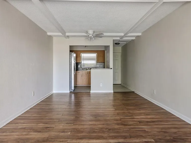 4420 37th St S #9 — Photo 8