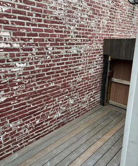 Private patio with trex flooring