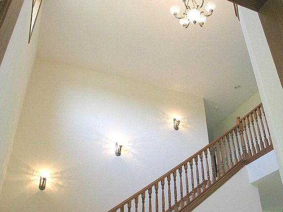 2nd image of 7 Desiree Dr
