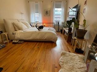210 Meserole St #B5, Brooklyn, NY 11206